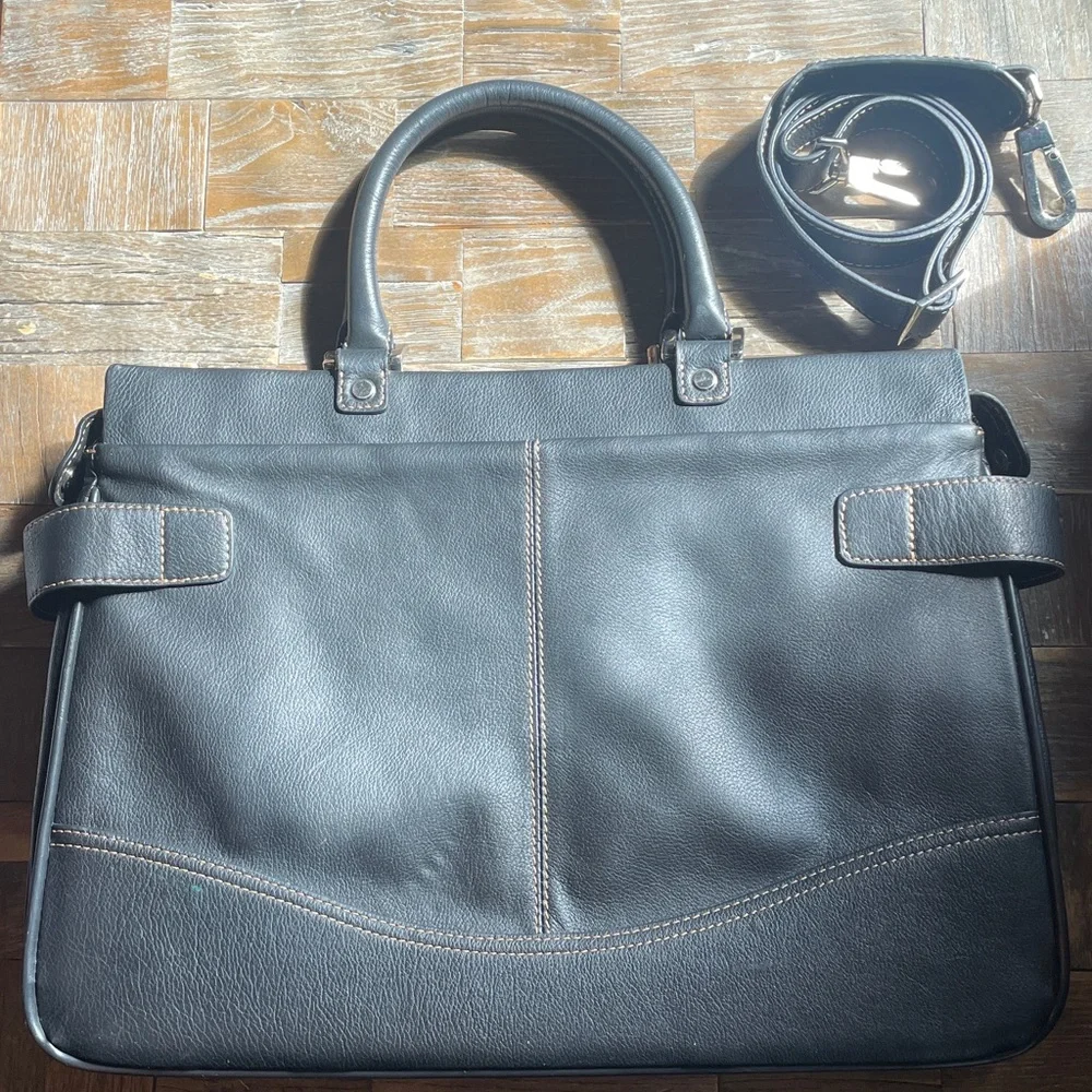 Franklin Covey Pebbled Faux Leather Briefcase🖤